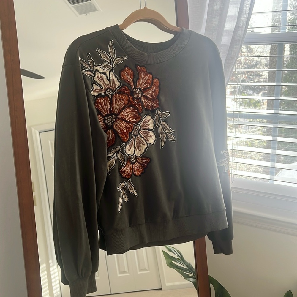 Anthropologie Appliqué Sweatshirt